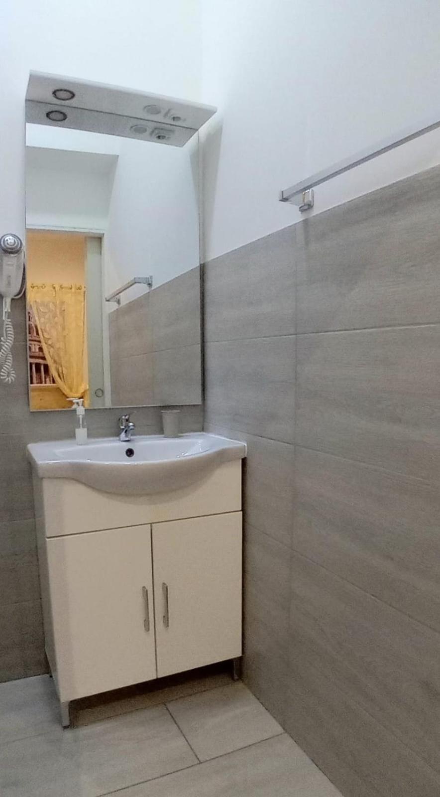 Affitti Brevi Policlinico Apartment Palermo Exterior photo